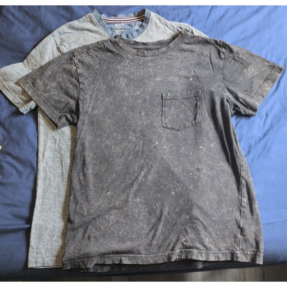 Men's Small T-shirt Bundle With Pocket